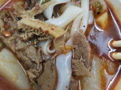 -江三王记牛杂馆(总店)