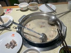 -煲大王猪肚鸡·椰子鸡火锅(红谷滩万达店)