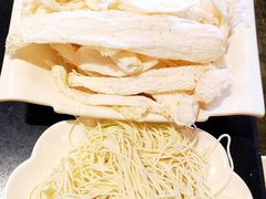 -宽板凳老灶火锅(南礼士路店)