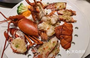 Steamed Small Lobster