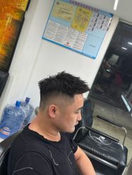 -乾健·烫染·接发SALON