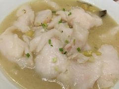 -精悦蓉(松江万达广场店)