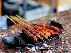 -啊美丽炭火烤肉(滑翔一店)