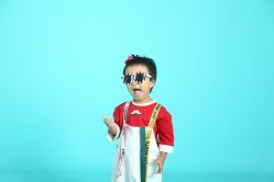 -童梦时光儿童摄影(华业·东方玫瑰店)