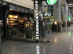 门面-星巴克(西安机场1店T3到达店)