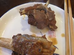 -亿诣蝎府炸酱面羊蝎子火锅(酷车小镇店)