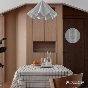 今日分享一进门就被木屋造型的玄关美到了！