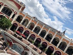 -佛罗伦萨小镇广佛名品奥特莱斯(疏港路店)