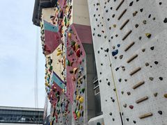 -超极限攀岩馆(六元素店)
