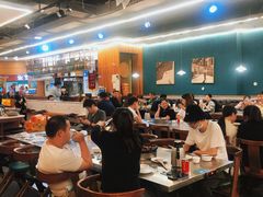 大堂-胡须佬鸡煲四季火锅店(石厦西村直营店)