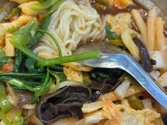 -柳州肥姨妈大骨螺蛳粉(东靖路店)