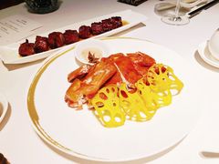 脆皮鸡-金轩中餐厅 Jin Xuan(浦东丽思卡尔顿酒店)