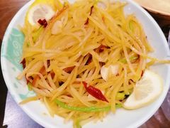 酸辣土豆丝-满园烤鸭·春饼(太原街万达店)