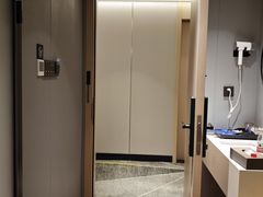 -网鱼电竞酒店(深圳福田石厦地铁站店)