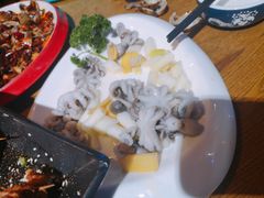 -峨眉烧烤(宝龙广场店)