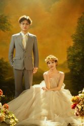 -雪中彩影婚纱摄影·微光艺术中心