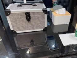 -LJOY丽锦造型·烫发染发
