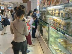 -白玉兰食品甜凤店(合生汇店)