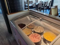 -宝利来国际大酒店-凤凰阁旋转餐厅