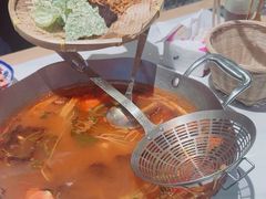 -王奋斗贵州酸汤牛肉火锅