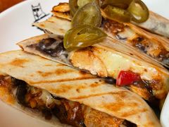 -Famous肥猫墨西哥音乐餐吧(五棵松华熙LIVE店)