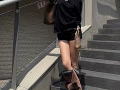 -枫叶小镇奥特莱斯