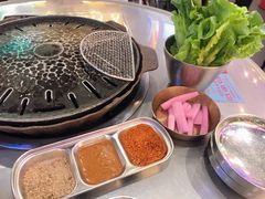 -玄希浪漫厨房·韩料烤肉(湖滨银泰in77店)