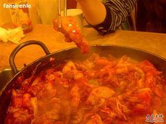 鸡排锅---经过等待后可以吃了-香猪坊(五道口店)