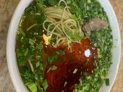 -白阿婆过油肉拌面·大盘鸡