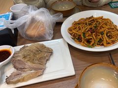 -贯贯吉·清真餐厅(浙江中路店)