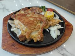 香煎脆皮鸡扒（黑椒汁）-明园茶餐厅(沙头角店)