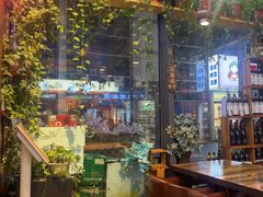 -花食间餐吧(远大购物中心群力店)