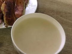-一品鲜鱼锅贴(人民一路店)