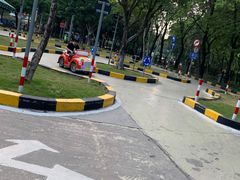-史努比缤纷世界