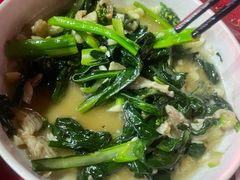 -龙巢盱眙龙虾·牛蛙·烧烤宵夜(八卦岭店)