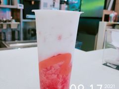 白玉粉荔-CoCo都可(桃浦新邻店)