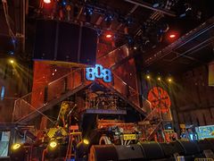 -808 LiveHouse