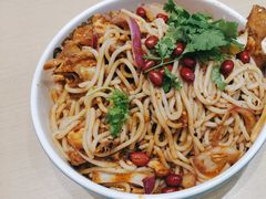-灵芝妹子海鲜米线(凯德和平广场店)