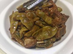 排骨炖吉林油豆角-长白山国际酒店中餐厅
