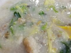 -燊意布拉肠云吞面(中山四路店)