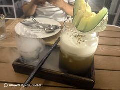 -Mark&Mars Restaurant