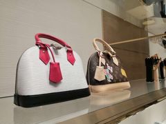 -LV路易威登(万象城店)