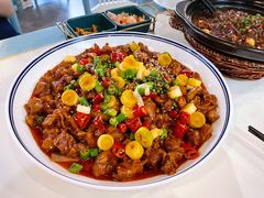 老巷子肥肠鸡-付掌柜在成都·热炒砂锅集(金禾店)
