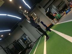 -Freedom Fitness私教健身俱乐部(徐虹北路店)