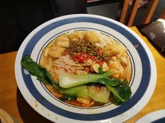 -霸蛮湖南菜·牛肉粉(荣京西街店)