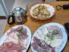 -华哥新鲜猪精品美食