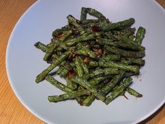 -蜜桃餐厅·伴山(绿宝广场店)