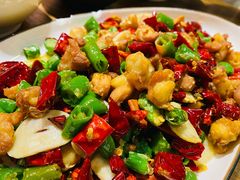 掌中宝-二孃鸡爪爪(东风路总店)