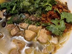 -文山荷鲜居(翠湖店)