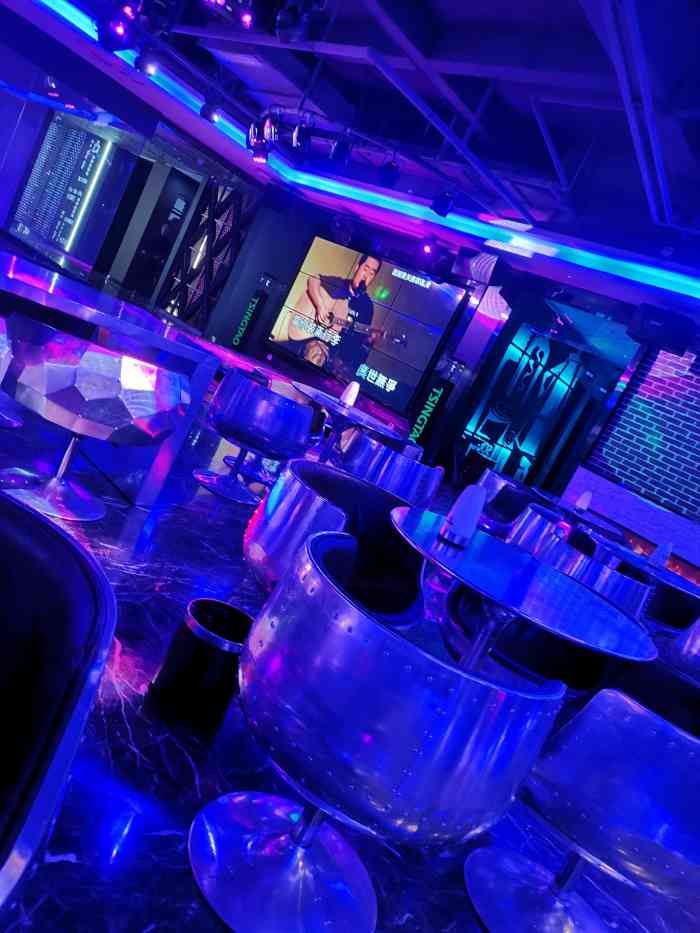 agogo house酒吧-"漳州宾馆对面的一家ktv酒吧,之前中过霸.